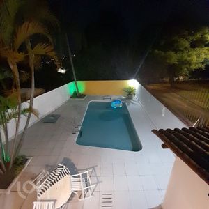 Image 4 - 876458