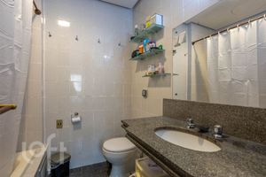 Image 9 - 876464