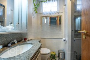 Image 13 - 876464