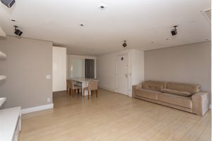 Image 10 - 876465