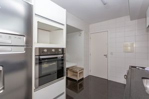 Image 32 - 876465