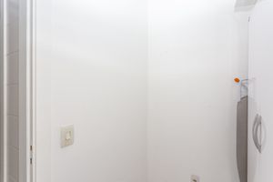 Image 37 - 876465