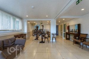 Image 4 - 876473