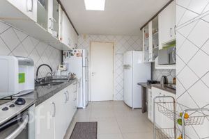 Image 45 - 876473
