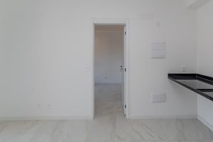 Image 7 - 876475