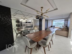 Image 15 - 876479
