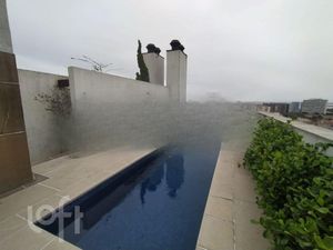 Image 12 - 876481