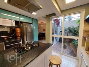 Image 13 - 876482
