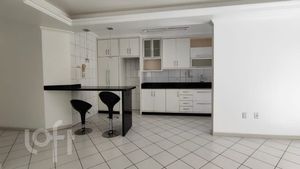 Image 6 - 876508
