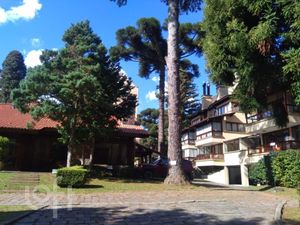 Image 11 - 876510