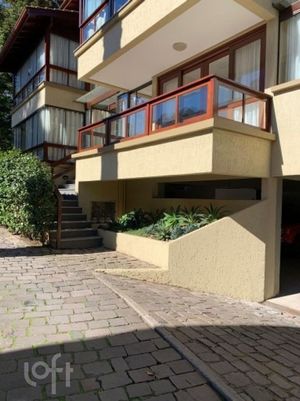 Image 6 - 876510