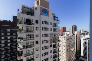 Image 8 - 876520