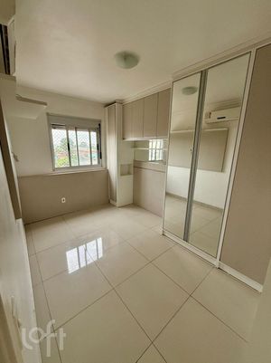 Image 17 - 876534