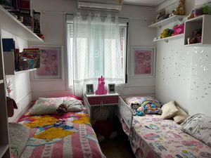 Image 14 - 876536