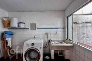 Image 43 - 876538