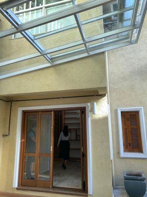 Image 37 - 876541