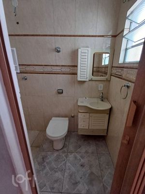 Image 17 - 876542