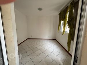 Image 10 - 876545