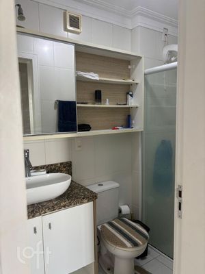Image 11 - 876547