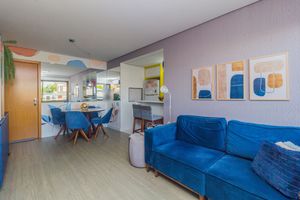 Image 4 - 876551