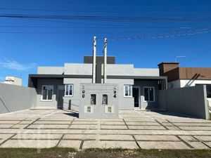 Image 10 - 876552