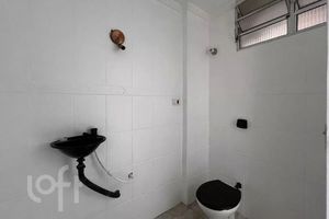 Image 9 - 876553
