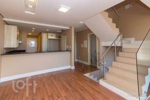 Image 8 - 876556