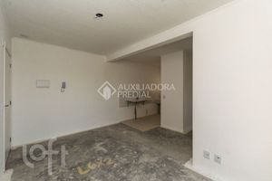 Image 30 - 876557