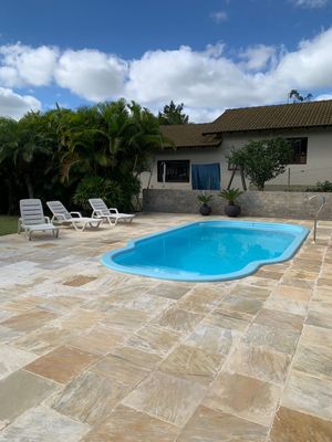 Image 8 - 876560