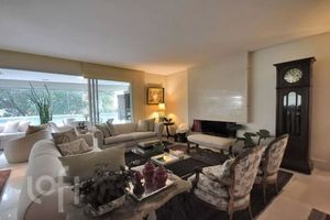 Image 9 - 876563