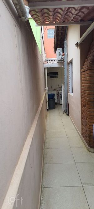 Image 16 - 876571
