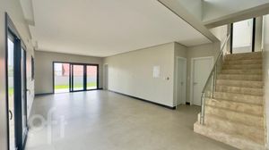 Image 4 - 876572