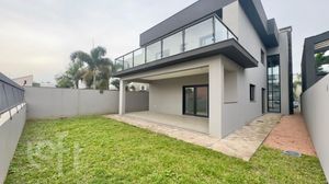 Image 18 - 876572