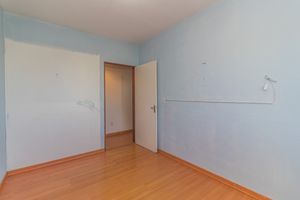 Image 7 - 876574