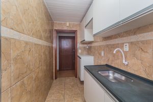 Image 15 - 876574