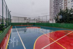 Image 40 - 876577