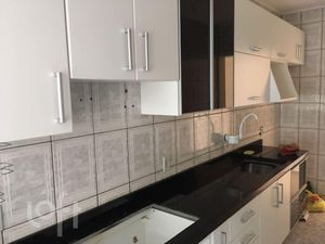 Image 1 - 876579
