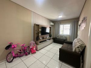 Image 10 - 876595