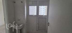 Image 22 - 876599
