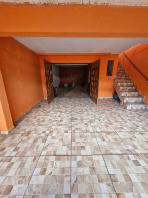 Image 15 - 876601