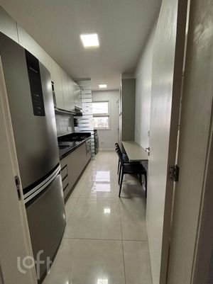 Image 1 - 876605