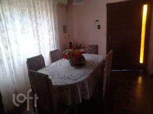 Image 10 - 876609