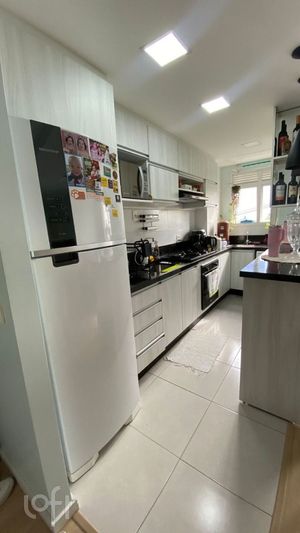 Image 5 - 876617