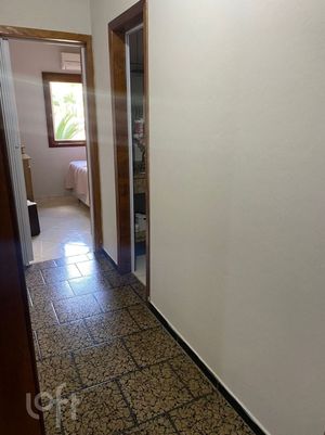 Image 3 - 876618