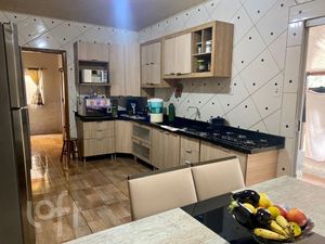 Image 12 - 876618