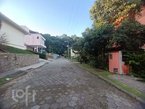 Image 59 - 876622