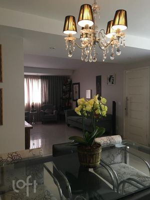 Image 9 - 876623