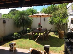 Image 21 - 876623