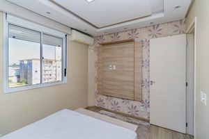 Image 15 - 876624