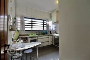 Image 40 - 876626